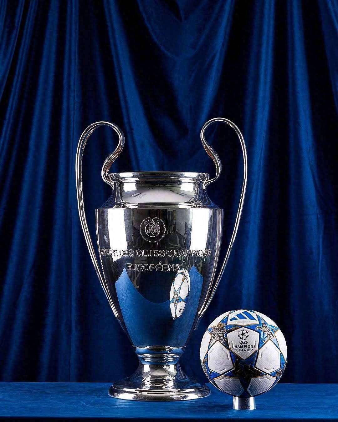 拉波尔塔：在新诺坎普为梅西办致敬仪式会很美好，但要等到26年底再谈（拉波尔塔：新诺坎普为梅西办致敬仪式是美事，但要等到2026年底再议）