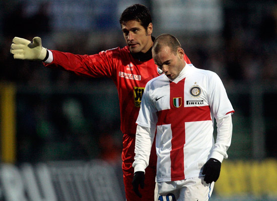 米体：卡利亚里门将卡普里莱受到了多家豪门俱乐部青睐（米体：多家豪门相中卡利亚里门将卡普里莱）