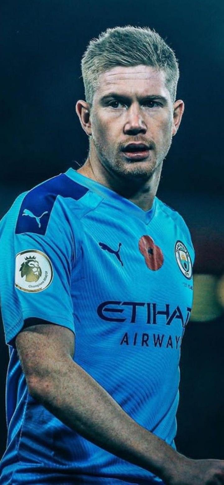 葡萄牙2026客场球衣谍照曝光，V字纹路寓意超级英雄（葡萄牙2026客场球衣疑现身，V形纹设计致敬超级英雄）