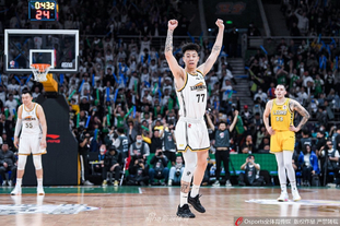 半场战报：海登海姆0-1弗赖堡，曼赞比建功（半场速报：海登海姆0-1落后弗赖堡，曼赞比破门）