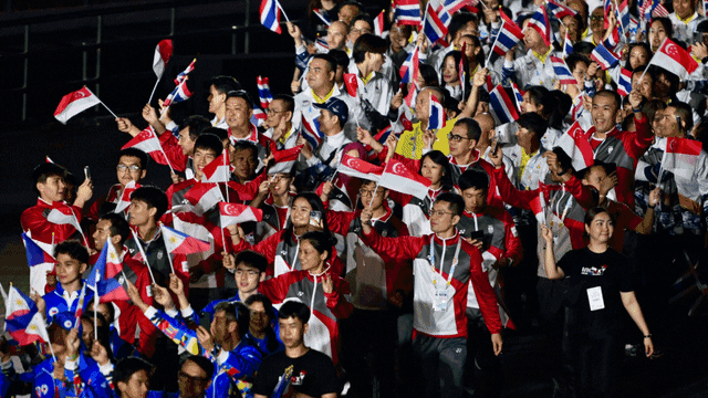 跟队记者：阿方索-戴维斯预计11月22日左右复出（随队记者：阿方索-戴维斯有望在11月22日前后复出）