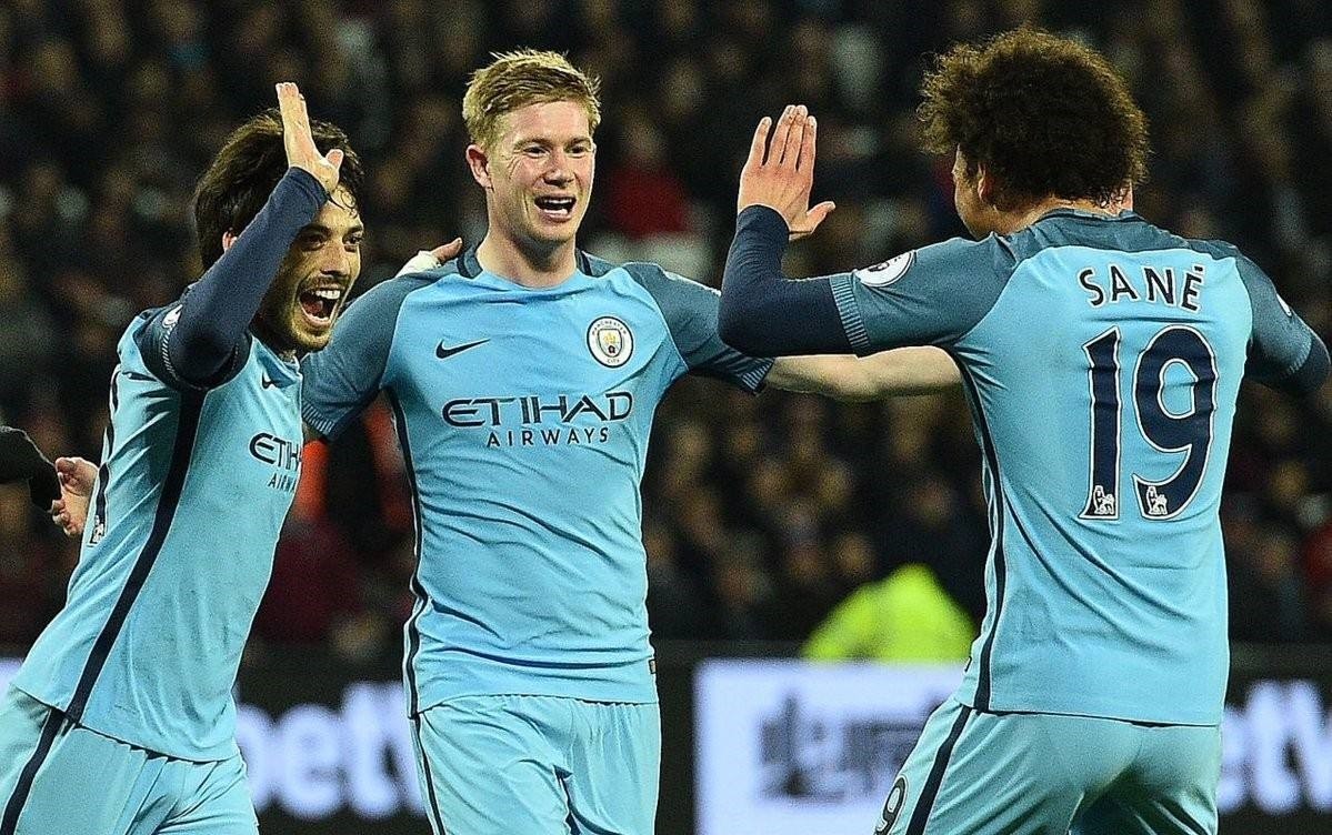 末节存在感有限！巴特勒11中6得到15分8篮板5助攻（末节影响力不足，巴特勒11投6中拿下15分8篮板5助攻）