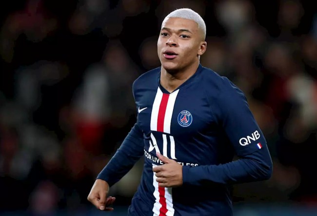 德天空：曼联已经找门德斯了解阿德耶米的情况（德天空：曼联已向门德斯打听阿德耶米近况）