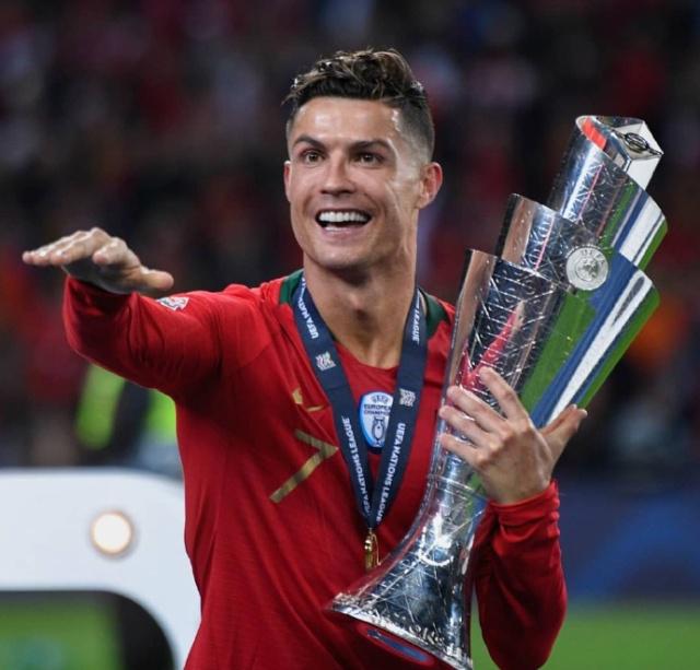 篮球NBA历史最佳扣篮榜更新（NBA历史最佳扣篮榜最新排行）